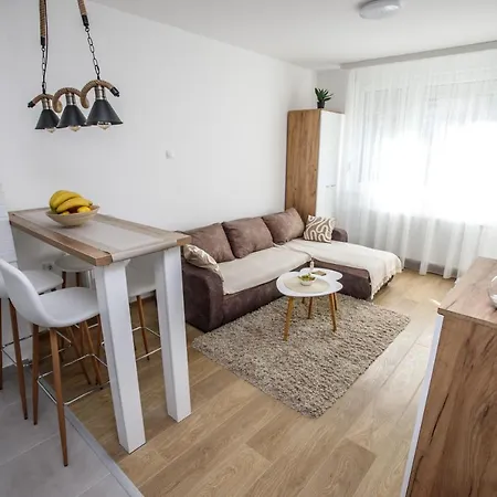 Apartment Minja